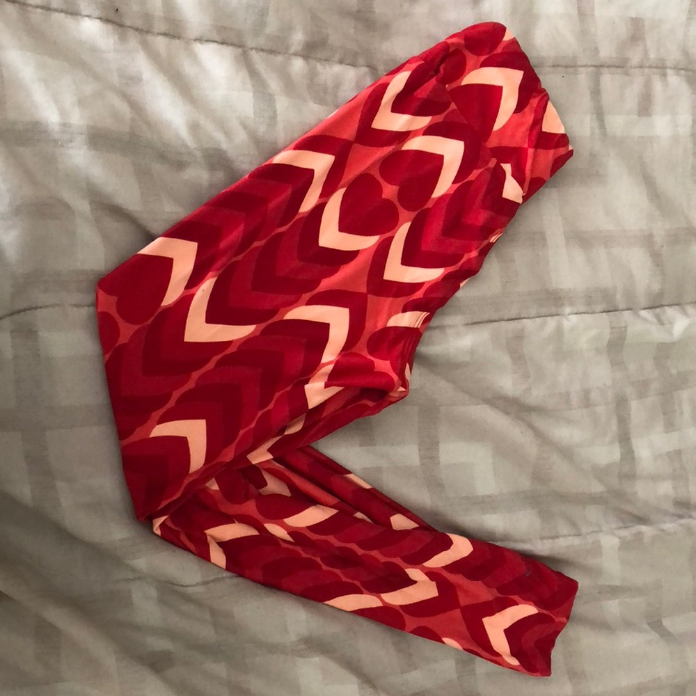 LuLaRoe OS Leggings - Valentines Day